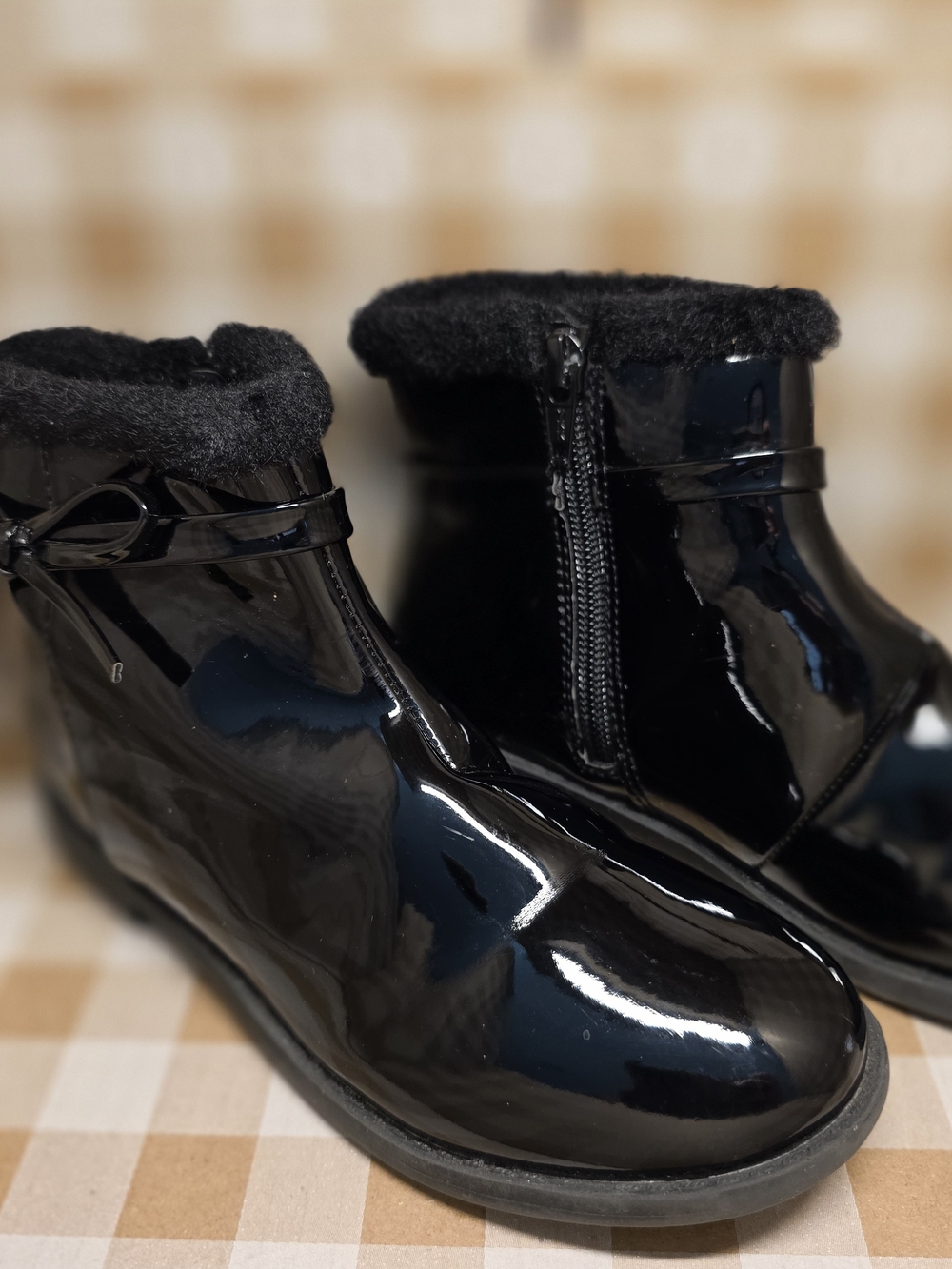 Gymboree Kids' Black Patent Winter Boots with Faux Fur